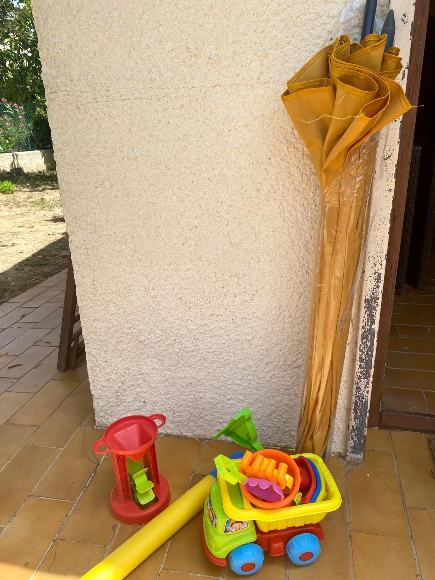 Maison Avec Jardin Салс-льо-Шато Екстериор снимка